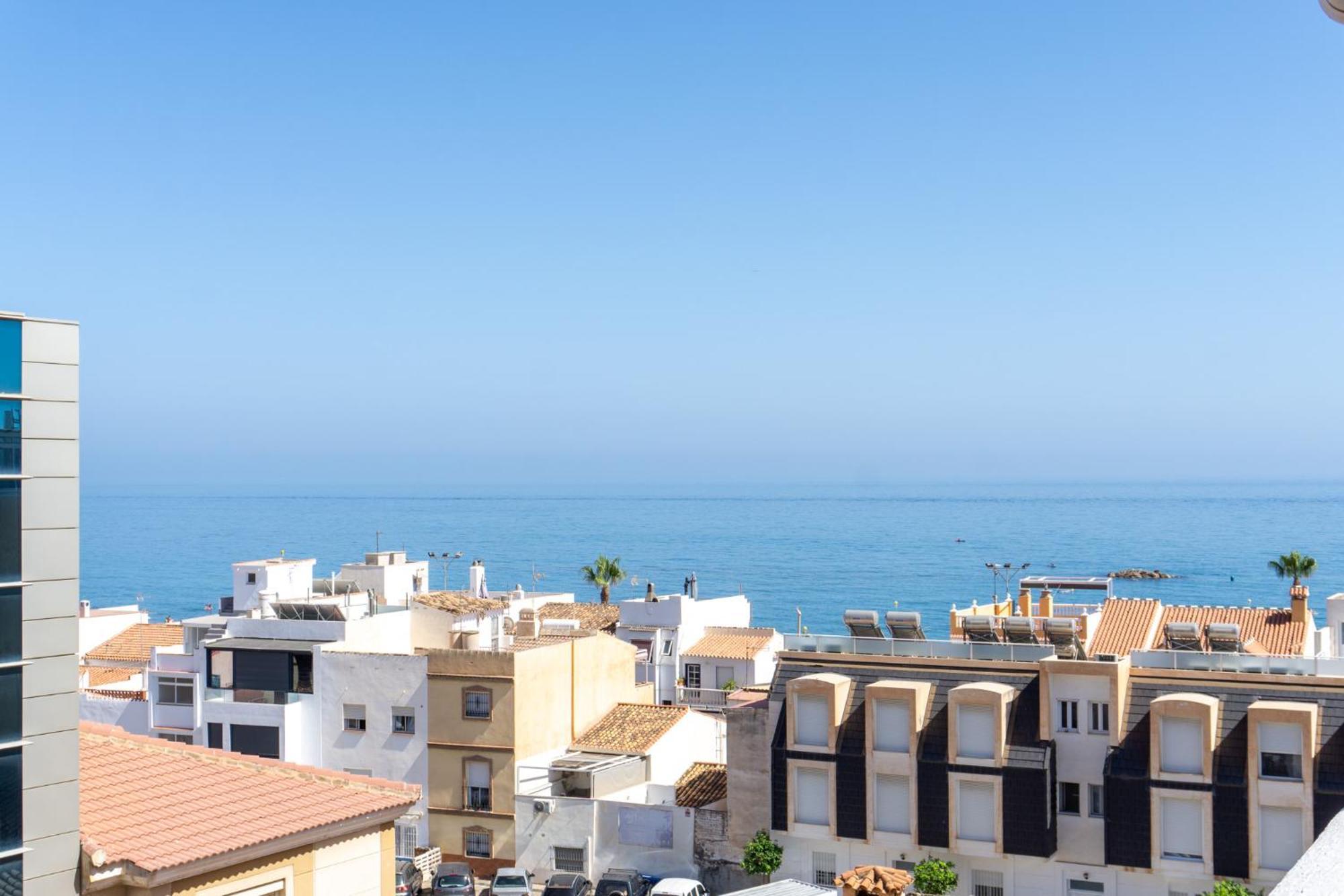 Apartamento Con Terraza En La Playa La Cala Del Moral Exterior foto